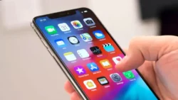 Apple Bisa Jalankan LLM AI di iPhone. Mainkan - image owner: techradar - pibitek.biz - Manusia