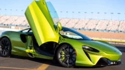 EV McLaren: Supercar Listrik Belum Siap - image owner: thedrive - pibitek.biz - Mobil Listrik