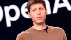 OpenAI Dibawah Sorotan Senator Amerika Serikat - the photo via: aibusiness - pibitek.biz - Sam Altman