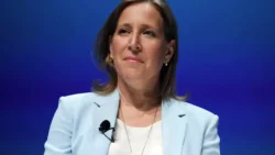 Mantan CEO YouTube, Susan Wojcicki Meninggal Dunia pada Usia 56 Tahun - credit to: cnbc - pibitek.biz - Sosmed