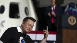 Elon Musk dan Trump: Masa Depan Luar Angkasa Amerika - credit: theconversation - pibitek.biz - Spacex