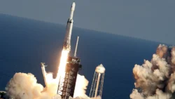 Roket dan Satelit: Eutelsat Kerja Sama dengan Mitsubishi - photo owner: arstechnica - pibitek.biz - Teknologi